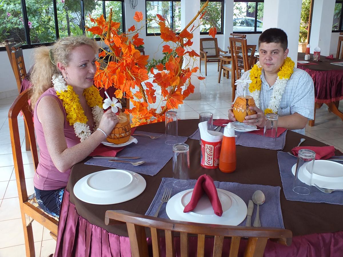 Sea View Beach Hotel Nilaveli Bagian luar foto