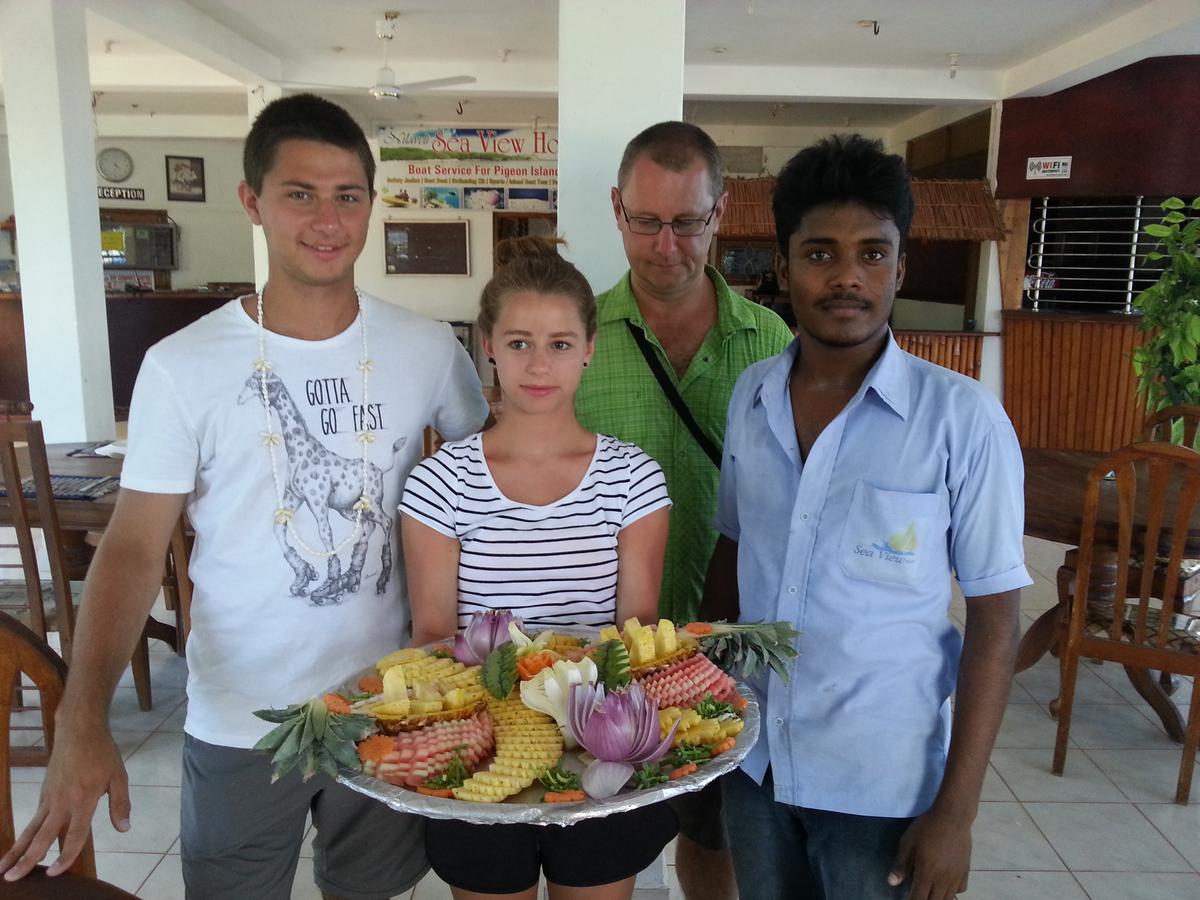 Sea View Beach Hotel Nilaveli Bagian luar foto