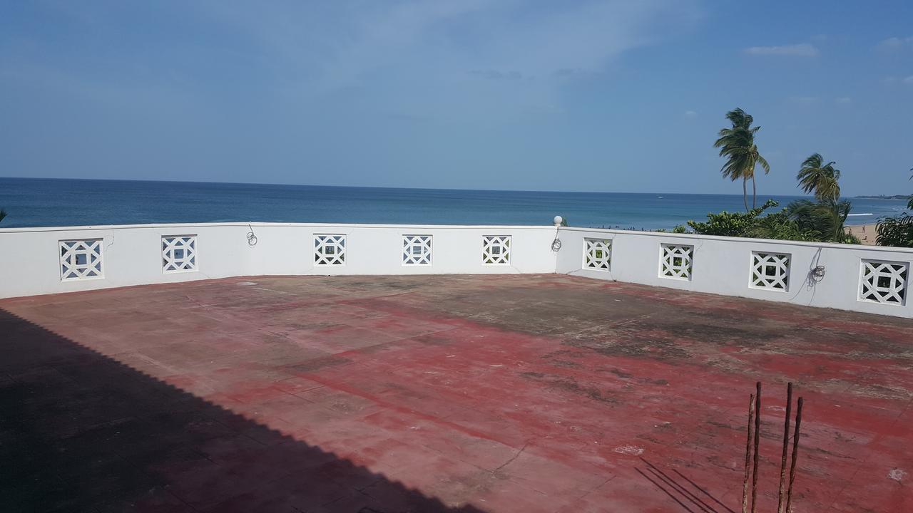 Sea View Beach Hotel Nilaveli Bagian luar foto