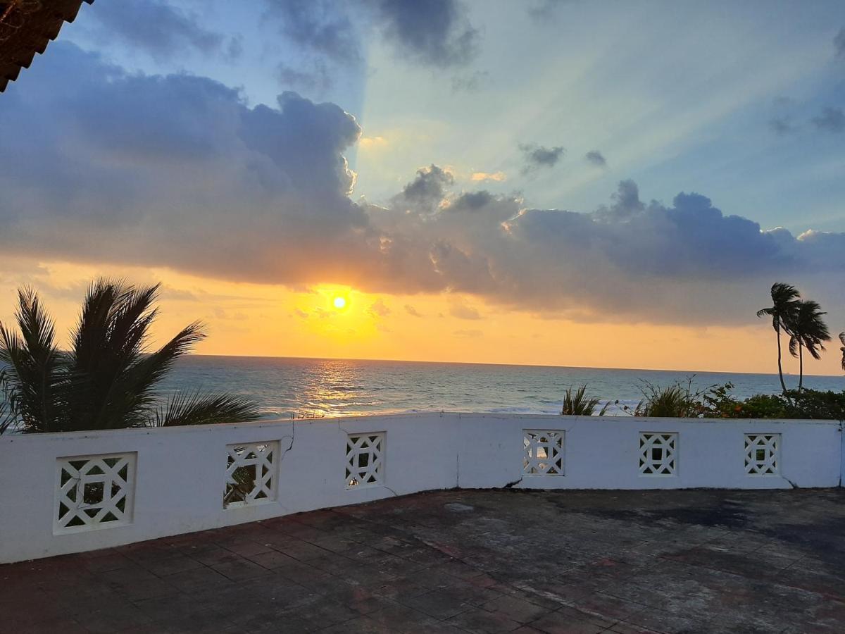 Sea View Beach Hotel Nilaveli Bagian luar foto